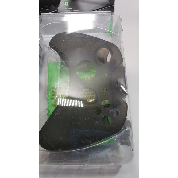 Gaming Accessory Kit for Xbox One Headset Dual Dock 2 Battery Pack Cable 8 Piece - Picture 5 of 8